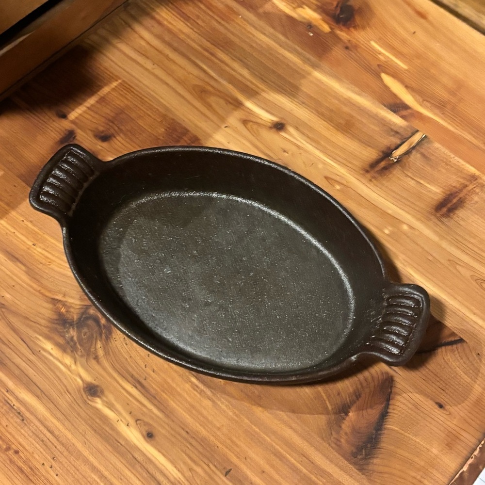 Cast Iron Au Gratin Oval Baking Dish